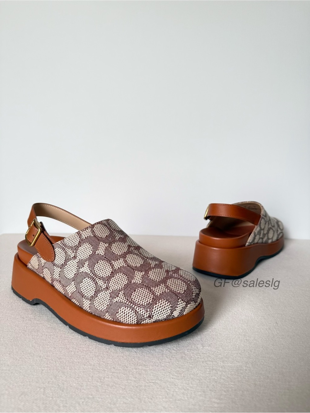 NWT Coach Sculpted C Platform Clog Signature Jacquard Burnished Amber Size 7
